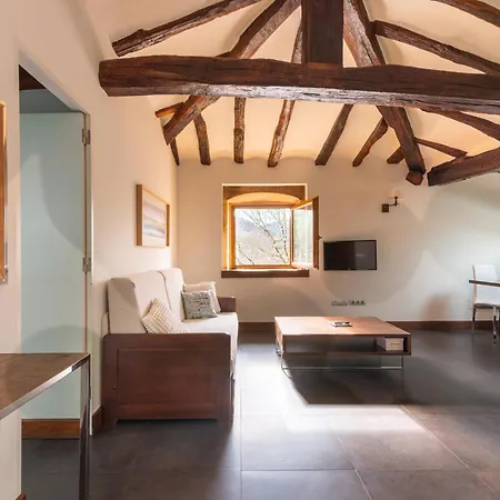 Jardin Botanico Apartment Lloreda (Cantabria)